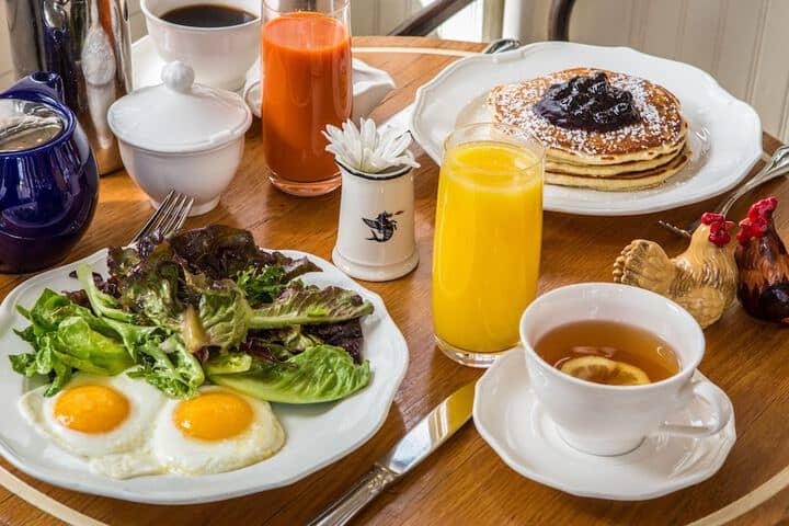 Breakfast meal